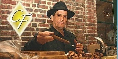 Chula Vista cigar roller at golf awards dinner